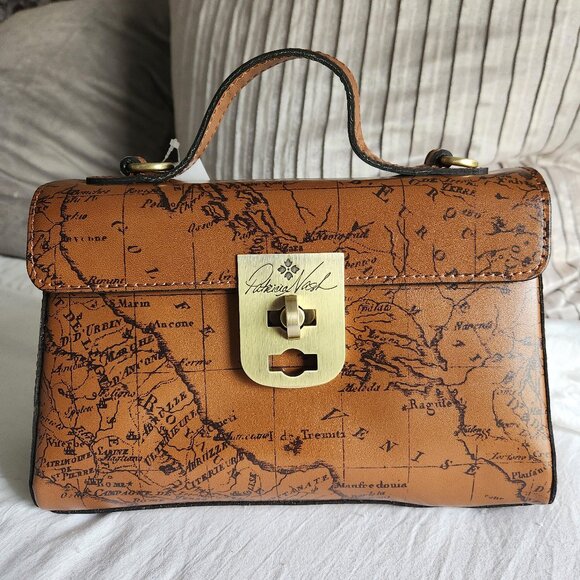 Patricia Nash NWT Signature Map Carisbrooke Riot Rust Satchel Set 4pc Set - Picture 3 of 17